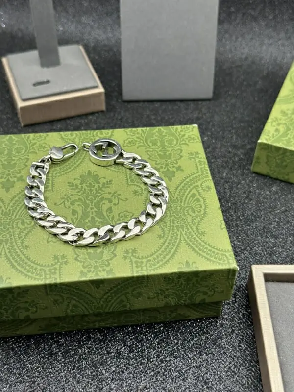 gucci bracelets s_1205b153